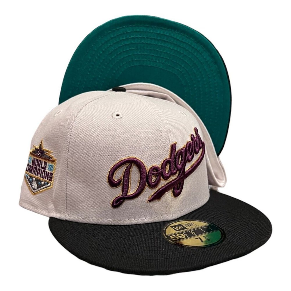 New Era Los Angeles Dodgers 59FIFTY Fitted Hat 2020 World Series Patch